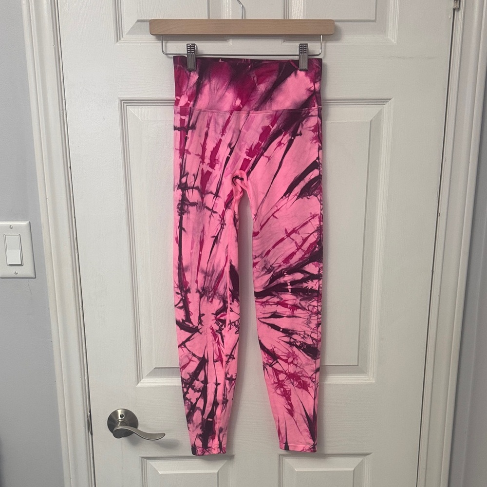 18. PINK Victoria's Secret Pink and Black Tie-Dye Leggings